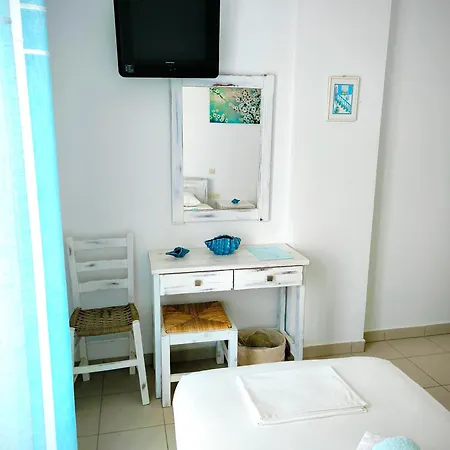 Dolphin Hotell Antiparos Town