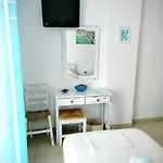 Dolphin Hotell Antiparos Town