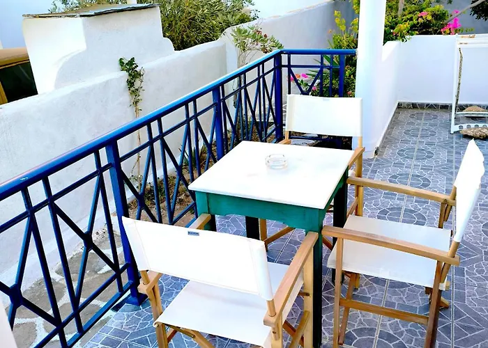 Dolphin * Antiparos Town